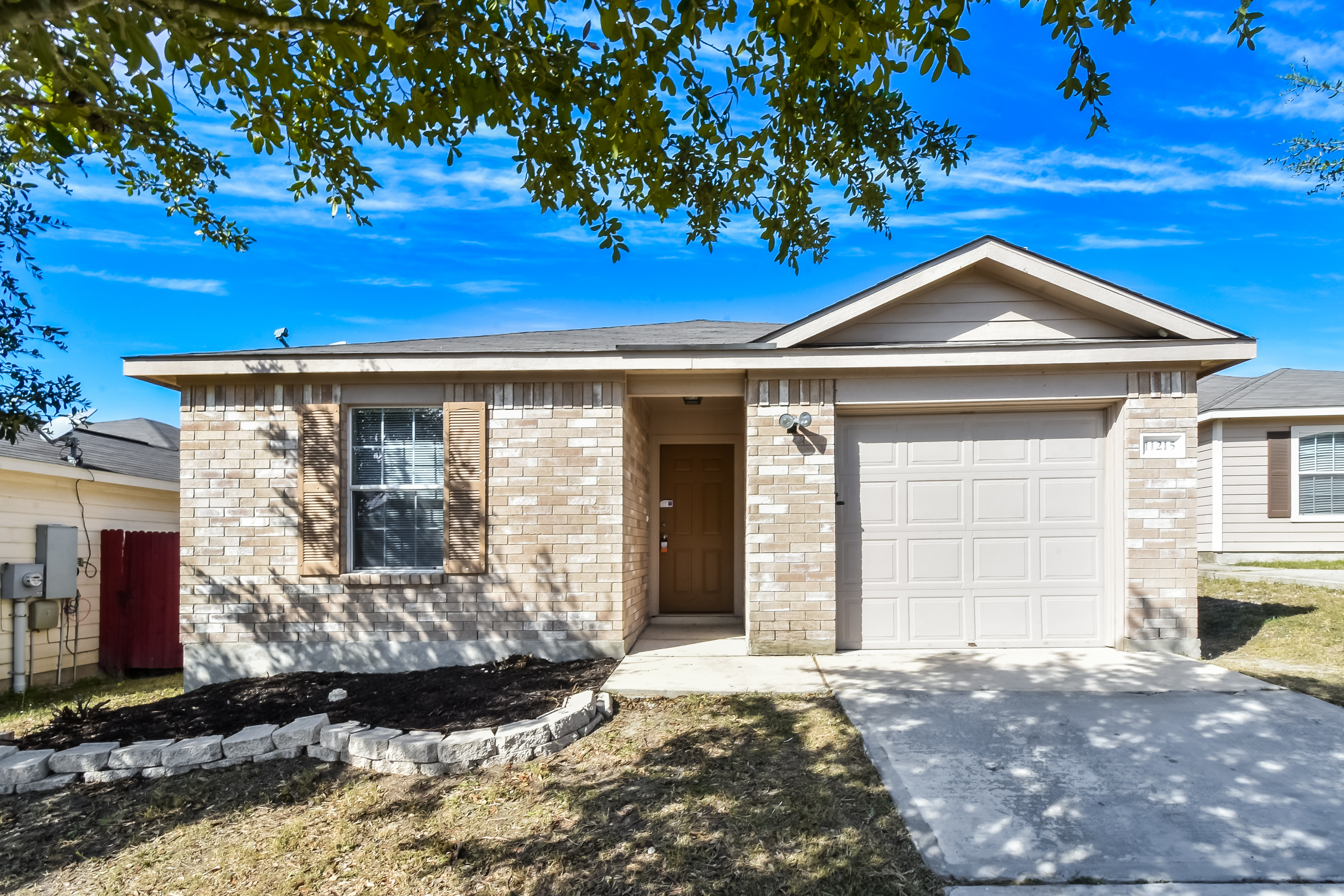 11215 Pecan Canyon San Antonio, TX 78252